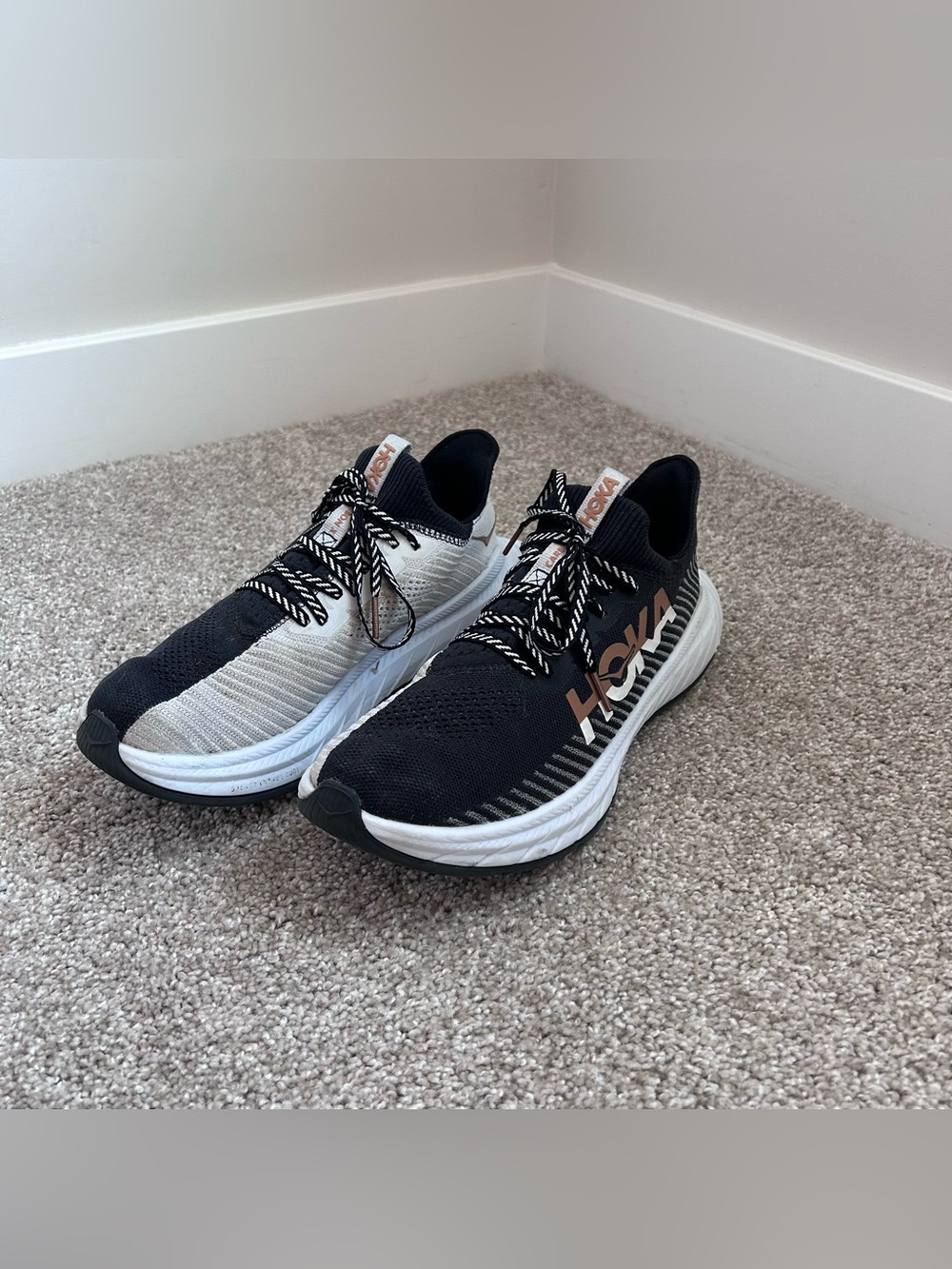 Hoka Carbon X 3 Women's Size 8 Black White Rose Gold Running Shoes 1123193 BWHT